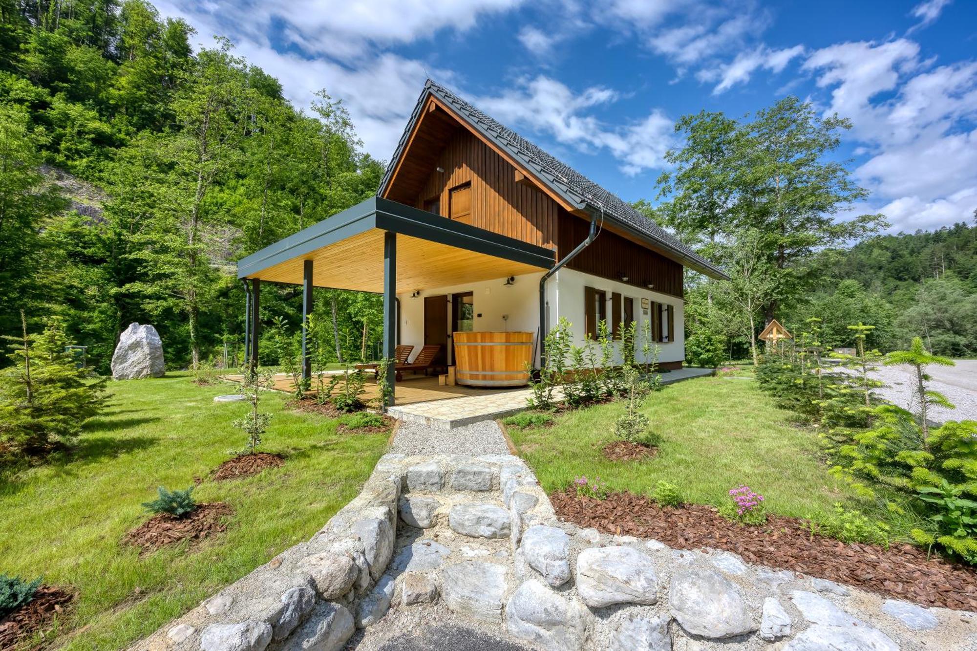 Resort Stari Malni, Osilnica - Vacation Houses Stari Malni Bilik gambar
