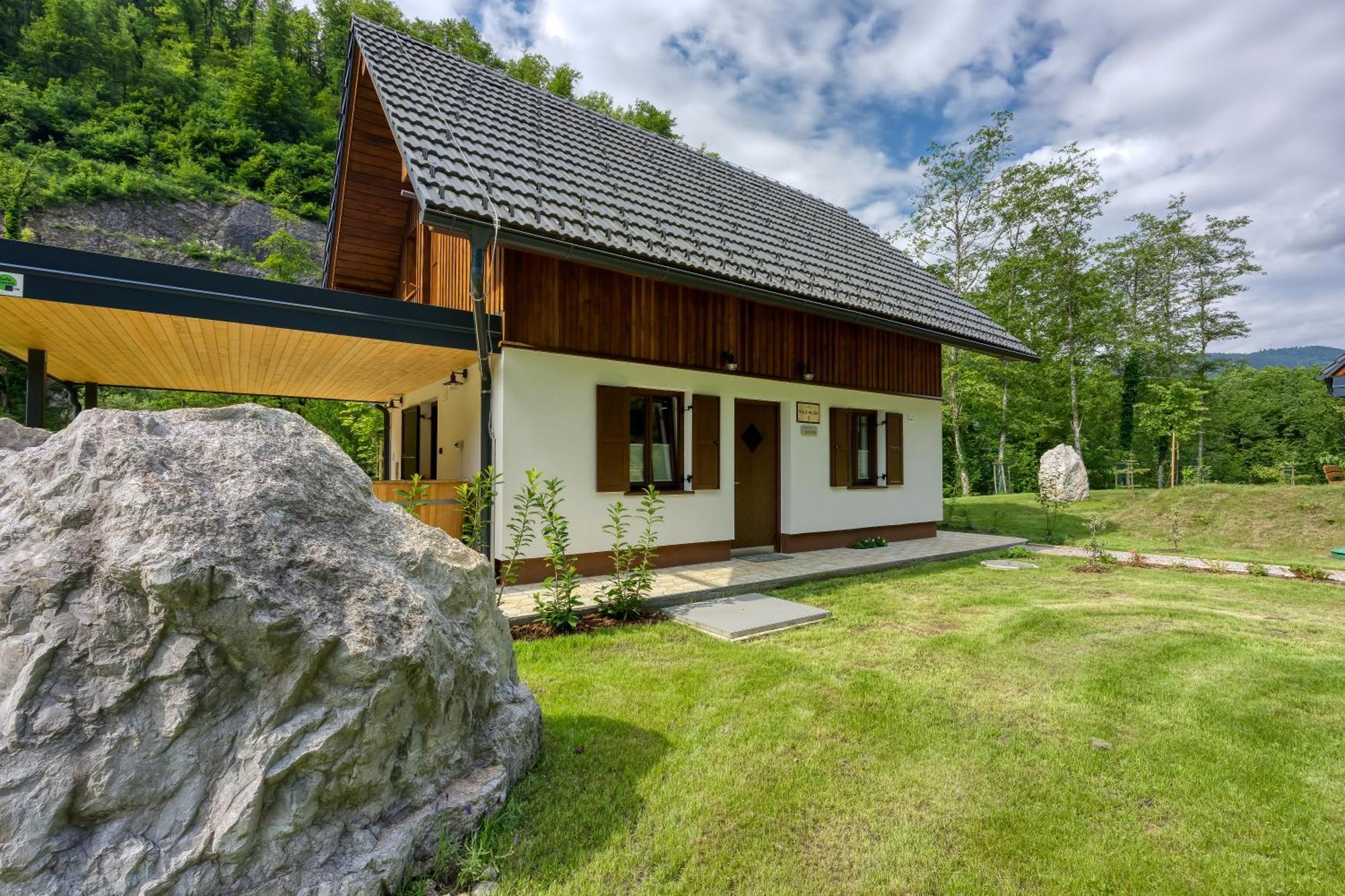 Resort Stari Malni, Osilnica - Vacation Houses Stari Malni Bilik gambar