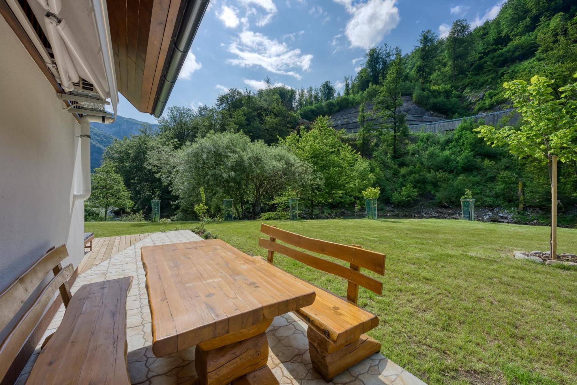Resort Stari Malni, Osilnica - Vacation Houses Stari Malni Bilik gambar