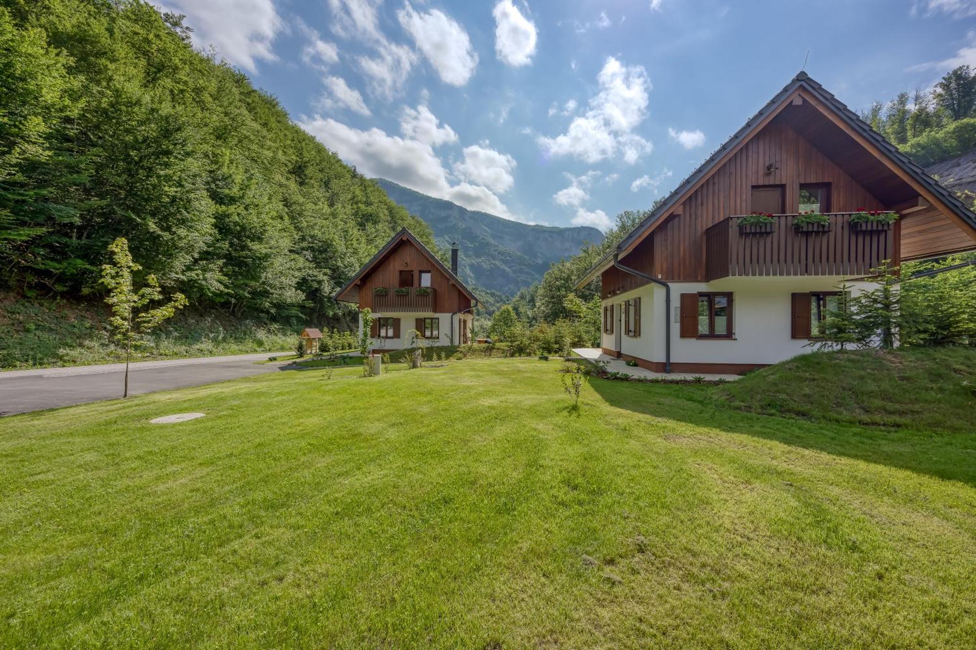 Resort Stari Malni, Osilnica - Vacation Houses Stari Malni Bilik gambar